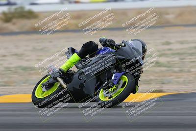 media/Jan-14-2023-SoCal Trackdays (Sat) [[497694156f]]/Turn 4 Set 2 (1030am)/